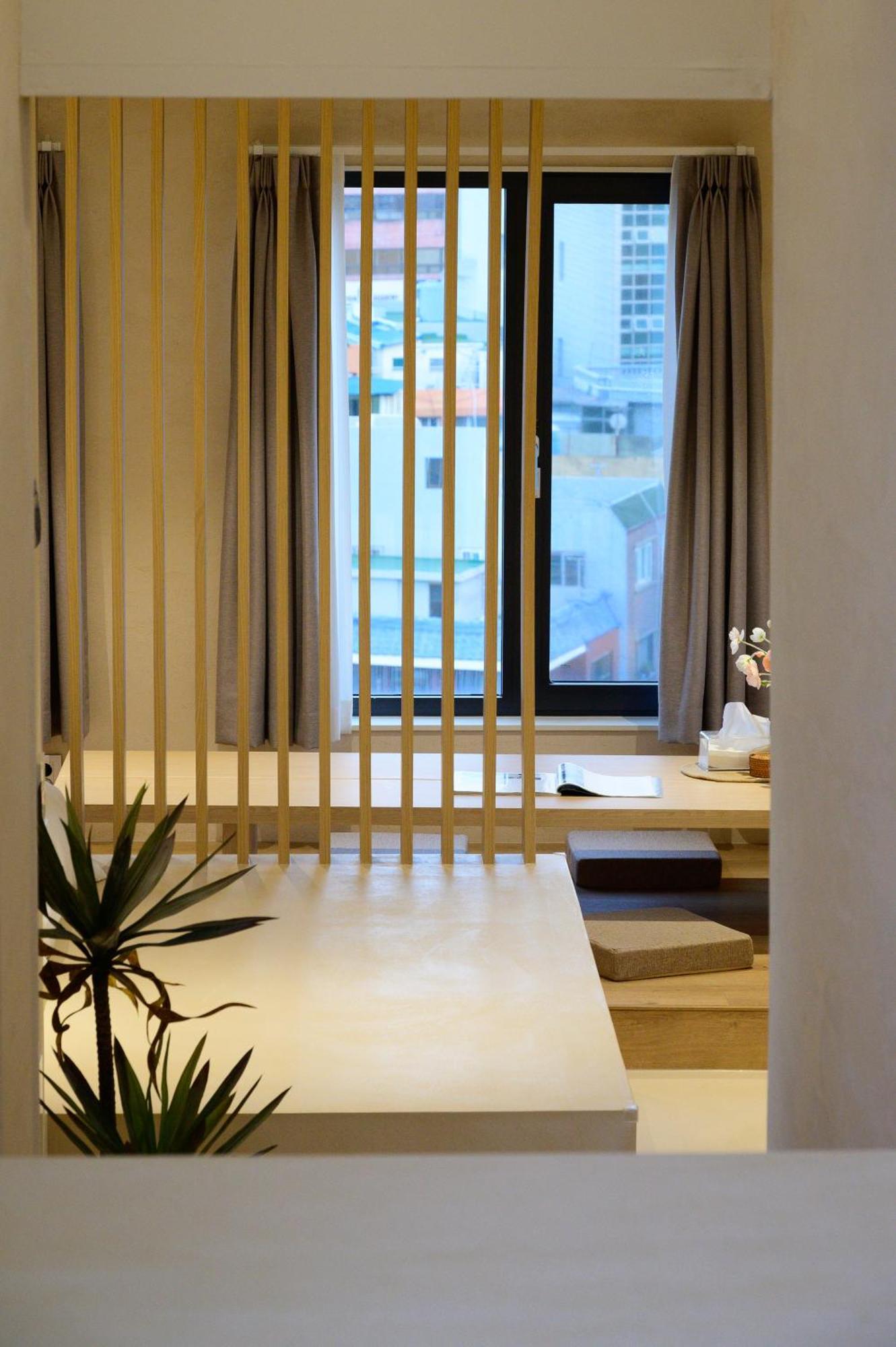 Catnap Guesthouse Пусан Экстерьер фото